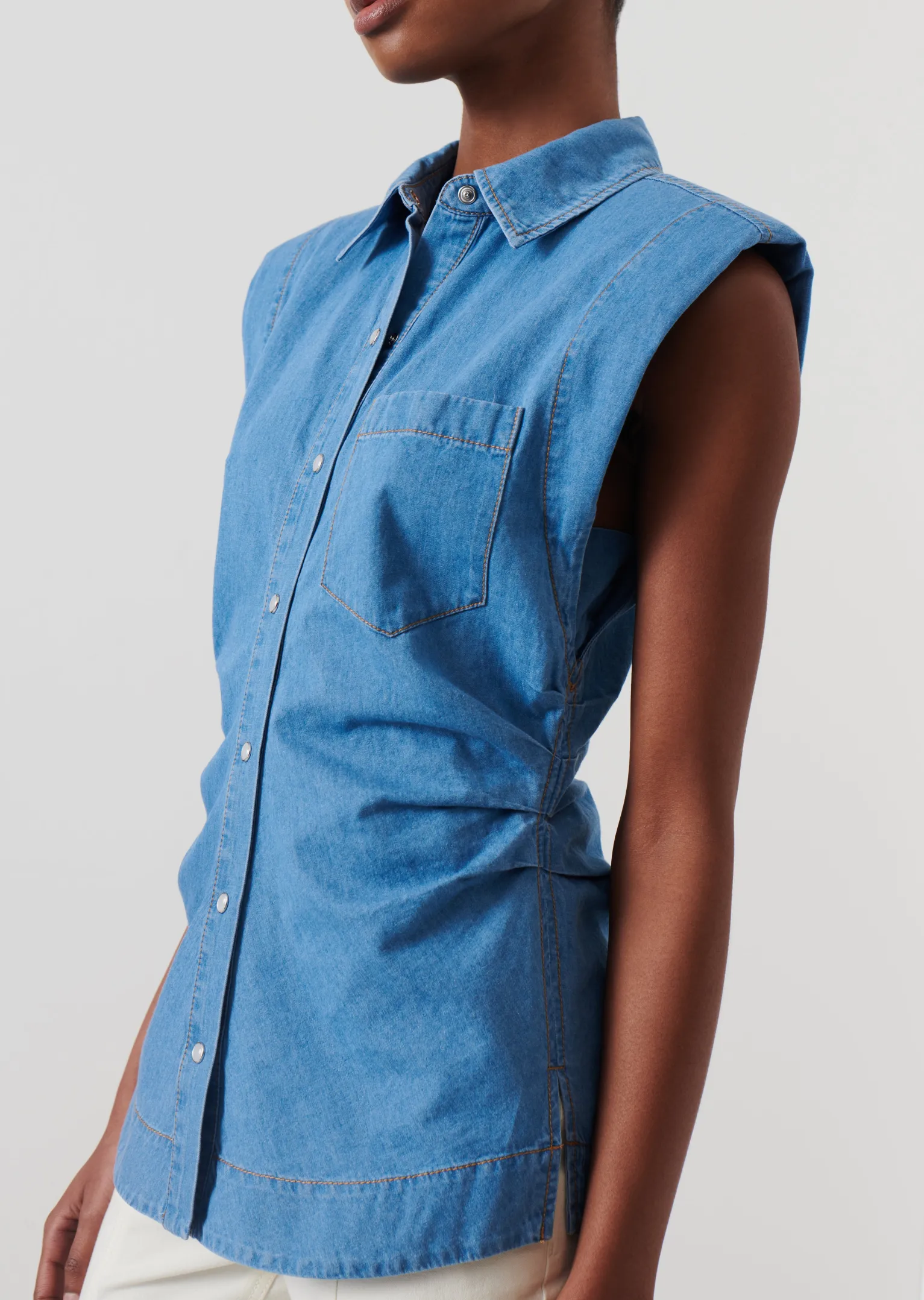 Women Derek Lam Essentials<Ivy Sleeveless Ruched Button Down Shirt